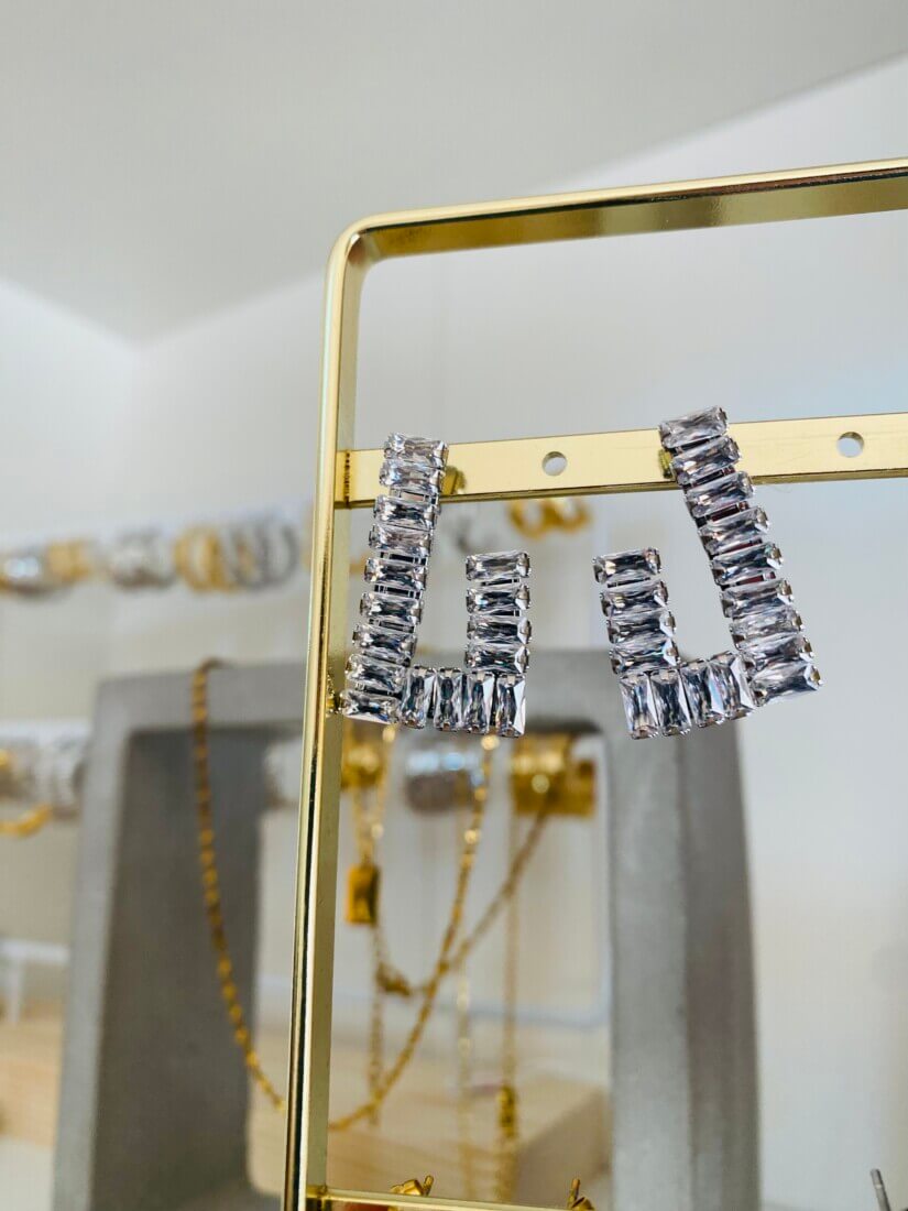 Danza Silver earring