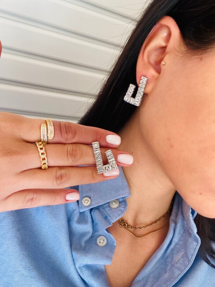 Danza Silver earring