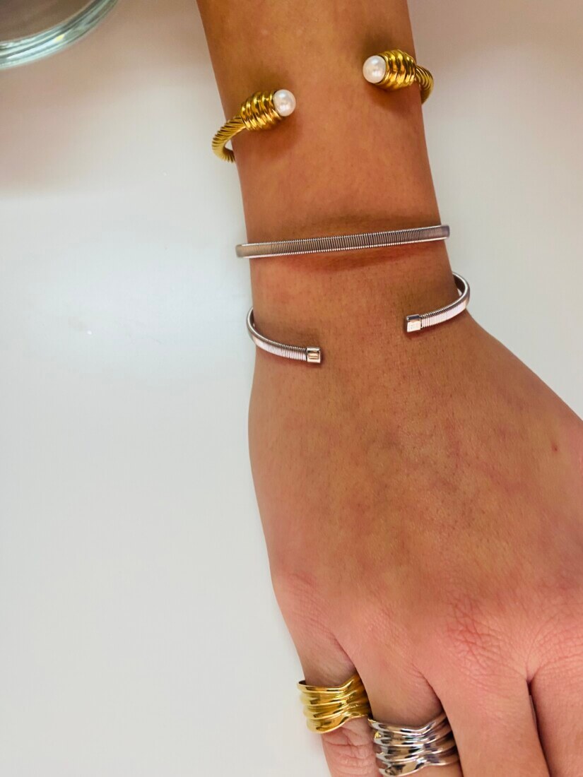 Cassia Silver Handcuff